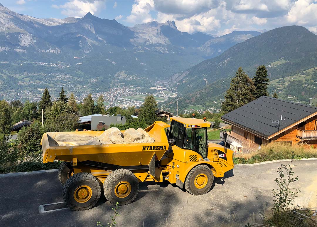 922G255 Side View Loaded French Alpes 2