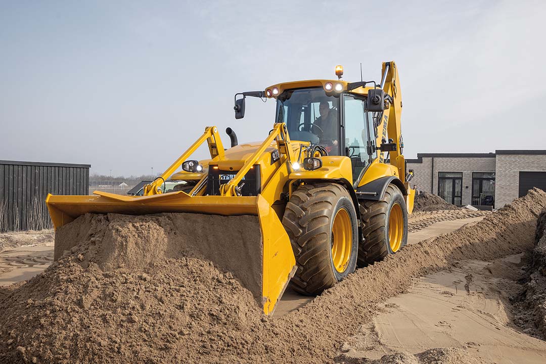 928G Dozing W Front Showel